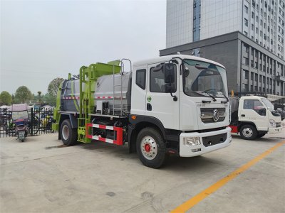 餐廚垃圾車(chē)，收集運(yùn)輸剩飯剩菜泔水垃圾我擔(dān)當(dāng)，干濕分離我本領(lǐng)大